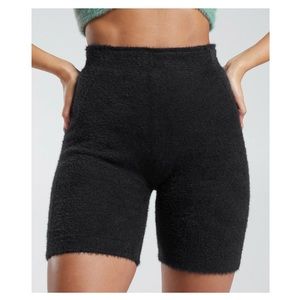 HP✨ Gymshark WHITNEY EYELASH KNIT SHORTS 🖤